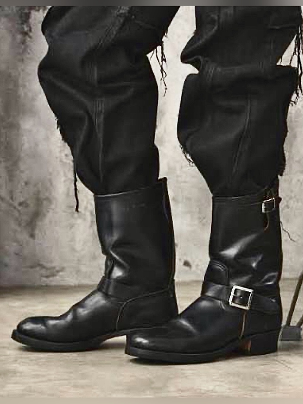 Men’s Frye Black Leather Engineer Boots Size 12